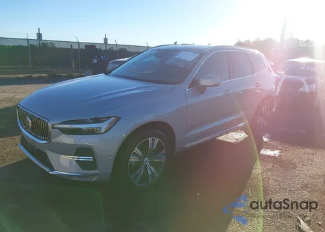 2023 Volvo Xc60 B5 Plus Bright Theme from USA, damaged, VIN YV4L12RN8P1197232